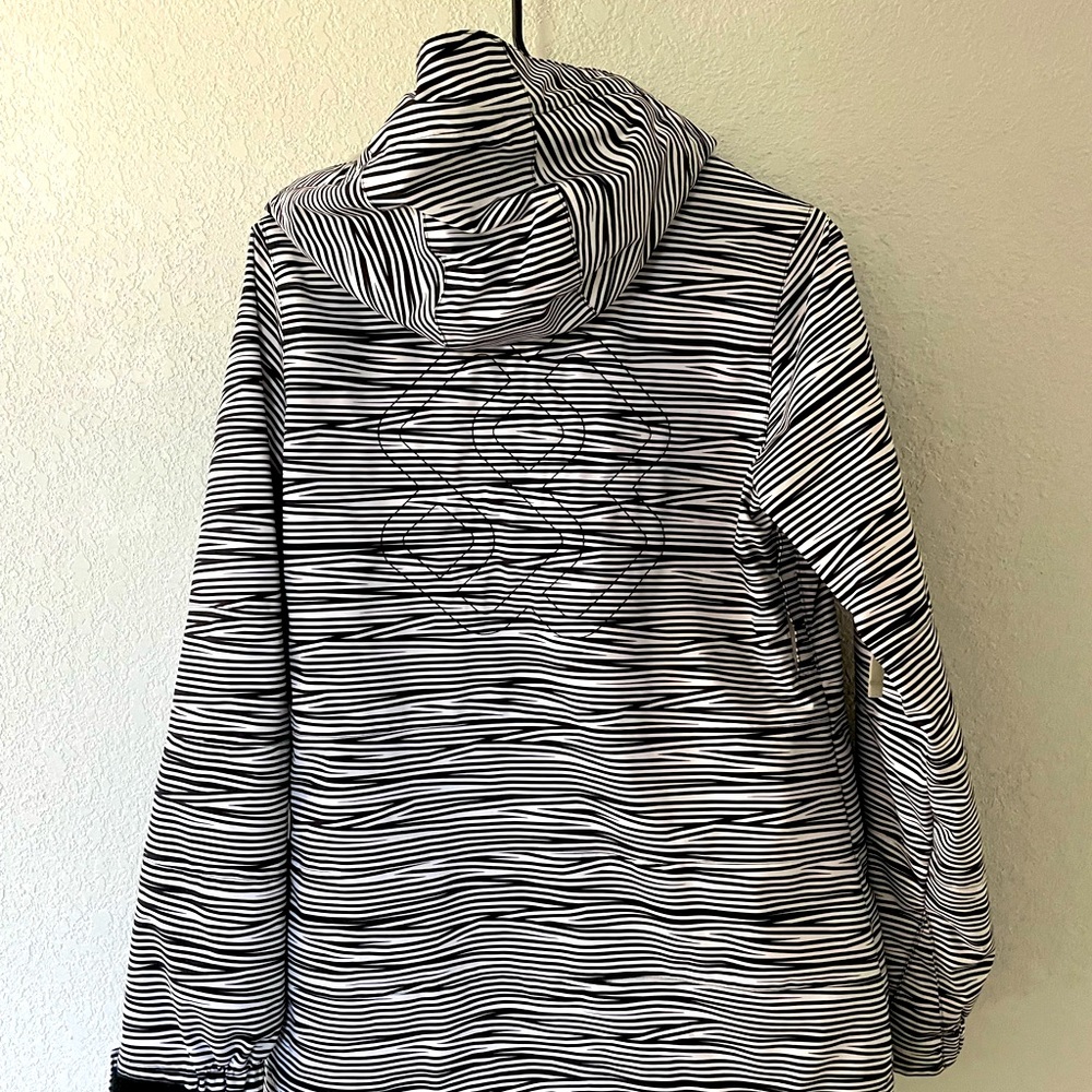 Amazing Shell Jacket - image 2